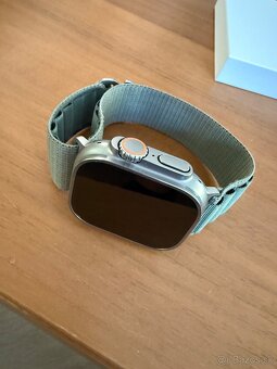 Apple Watch Ultra 49mm Titanium - 2