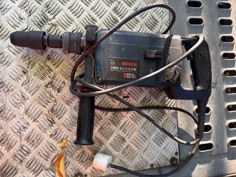 príklepovova vŕtačka bosch malo používaná - 2