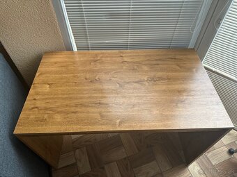 Jednoduchý, pevný písací stôl 120x70 - 2