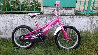 Bicykel s pomocnými kolieskami - 2