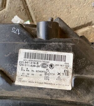 Škoda Superb svetlo - 2