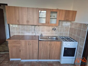 Na predaj 1.izbový byt Komárno  - 2