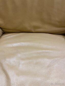 Kreslo ekokoža. - 2