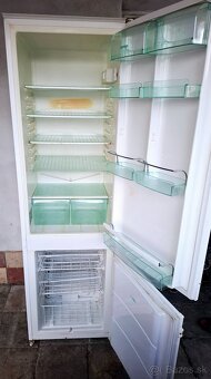 Chladnička s mrazničkou - 2