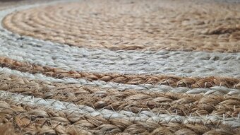 Jutový koberec - 2