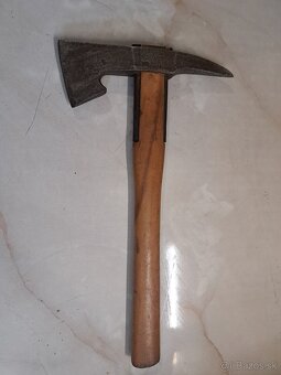 Stará hasičská sekera - 2