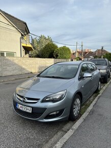 Opel Astra J SportsTourer - 2