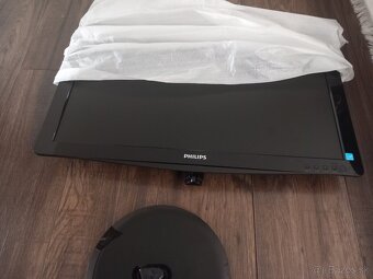 Monitor Philips - 2