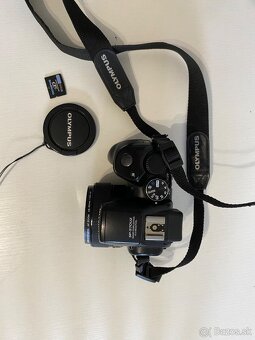 OLYMPUS SP-570UZ - 2