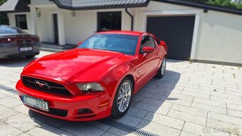 FORD MUSTANG 3.7 PREMIUM AUTOMAT KOURZ - 2