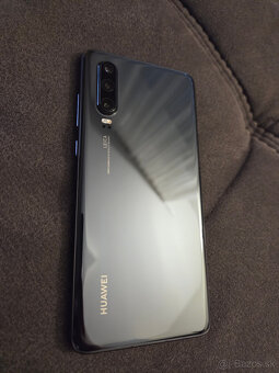 Predám Huawei P30 - 2