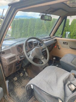 Mitsubishi Pajero - 2