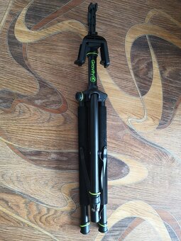 Gitarový stojan Gravity GS 01 NHB - 2