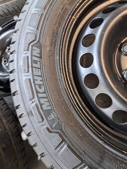 caravelle t5 michelin - 2