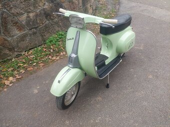 Piaggio Vespa 50 Special - 2
