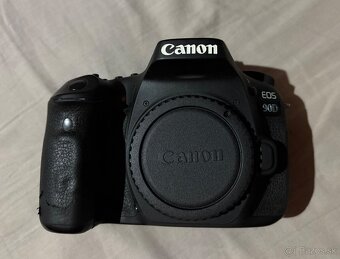 Canon EOS 90D - 2