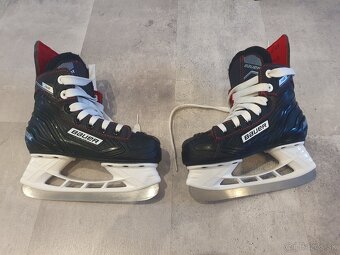 Korčule BAUER NS 29.5 - 2