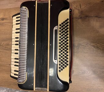 Harmonika/akordeón - 2