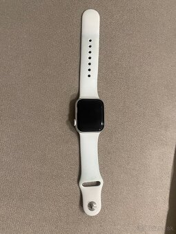 Predám apple watch 5, 40mm - 2