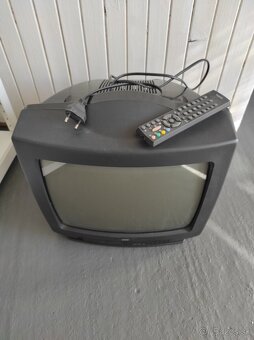 TV+satelitný tanier - 2