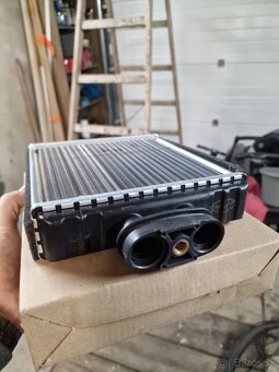 Novy radiator kurenia fabia1 - 2