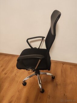Kancelárska stolička - 2