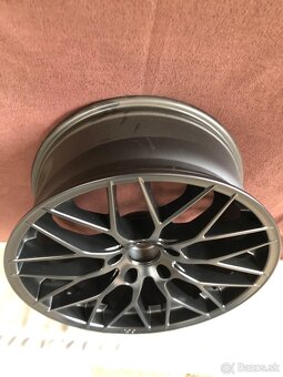 Disky Aez Antigua R19 5x120 8,5J ET18 - 2