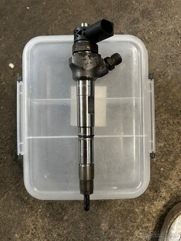 Vstreky Audi 04l 130277AD, 0445110473 - 2
