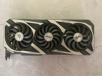 ASUS ROG STRIX RTX 3070-8G-GAMING - 2