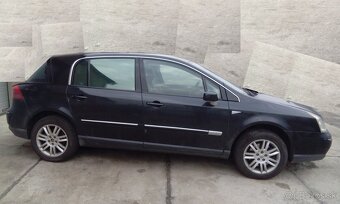 Predám náhradné diely na Renault Velsatis 3.0DCI - 2