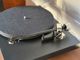 Pro-Ject Debut PRO - 2