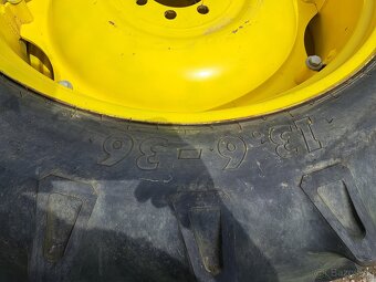 PREDAM KULTIVACNE KOLESA TRAKTOR ZETOR 13-6X36 - 2