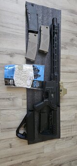 Airsoftova zbran ar15 - 2