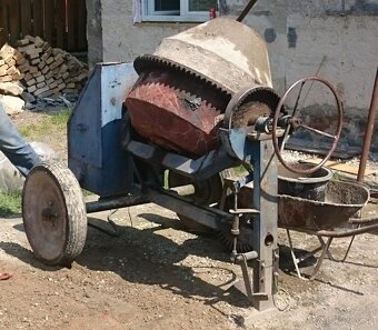 Miešačka na betón - 2