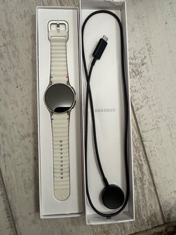 SAMSUNG GALAXY WATCH 7 - 2