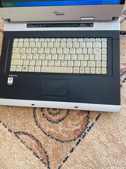 Fujitsu Amilo Pro - 2