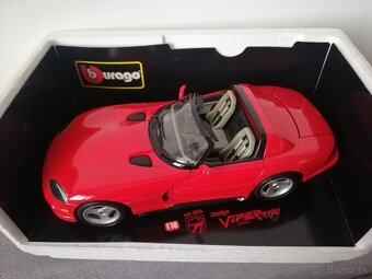 1:18 DODGE VIPER Bburago cervena, original krabica - 2