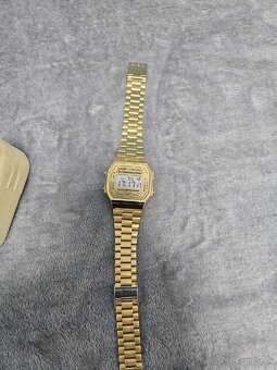Casio A168WG-9WDF – zlaté - 2