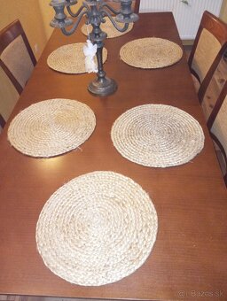 Jedálenský stôl - 2