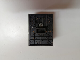 vypinac svetiel opel corsa c 0524119 20€ - 2