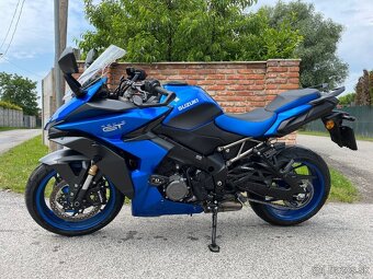 Suzuki gsx-s 1000 gt - 2