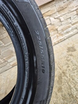 Letné pneumatiky 225/55 R19 - 2