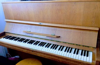 Klavir August Forster - 2