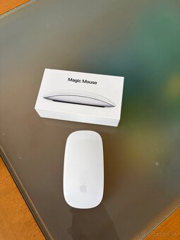 Apple Magic Mouse strieborná - 2