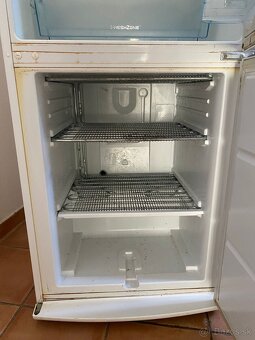 Chladnicka Electrolux - 2