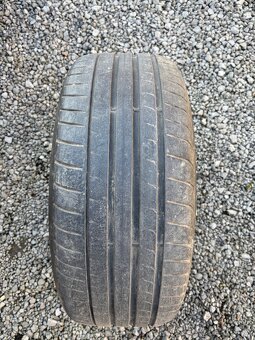 Goodyear Eagle F1 225/45 R17 - 2