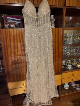 Spoločenské saty - 2