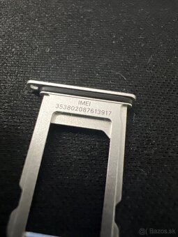 iPhone 7 – 256 GB + AirPods 1 - 2