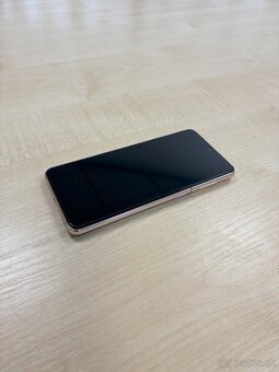 Samsung Galaxy S21 5G Fialový - 128 GB - 2
