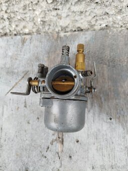 Karburátor na malotraktor - 2